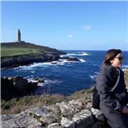 Doy clases de francés, soy nativa de Suiza y Española, si quieres aprender el idioma o mejorar tu nivel, también doy clases de conversaciones